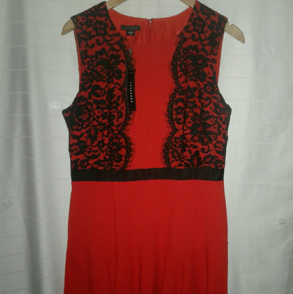 Covington Orange/Red Sleeveless Dress